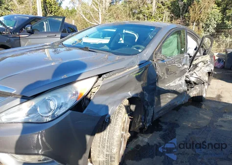 2013 Hyundai Sonata Se 2.0T z USA, uszkodzony, nr VIN 5NPEC4AB6DH741699